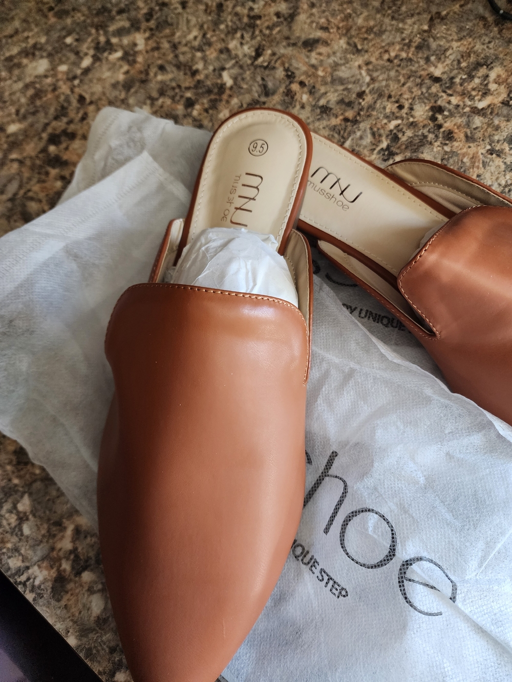 Muss Shoe Women’s Tan Slip-On Mule - Stylish Everyday Loafer 9.5